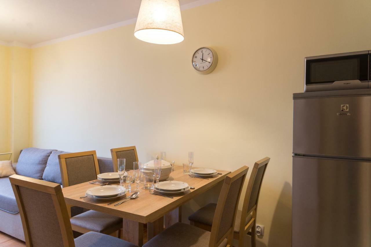Apartament Na Urlop - Centrum - Przy Amfiteatrze - 500M Do Basenow ヴィスワ エクステリア 写真