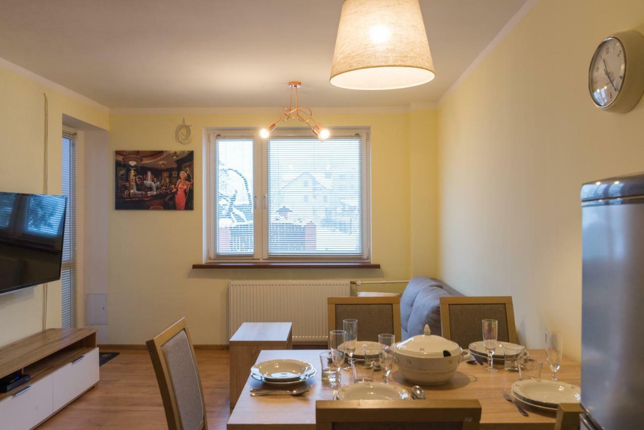 Apartament Na Urlop - Centrum - Przy Amfiteatrze - 500M Do Basenow ヴィスワ エクステリア 写真