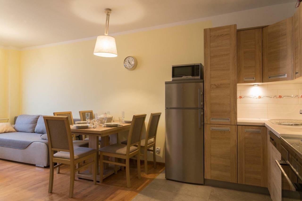 Apartament Na Urlop - Centrum - Przy Amfiteatrze - 500M Do Basenow ヴィスワ エクステリア 写真